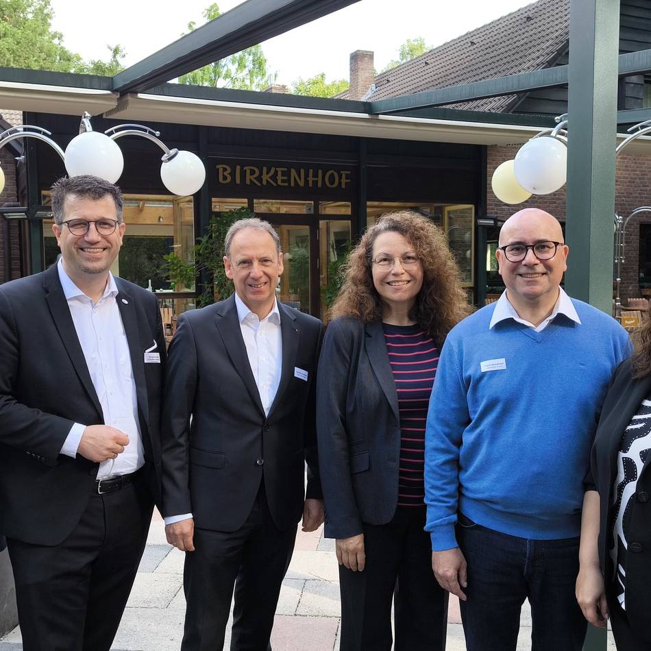 Stadtgespräche in Nettetal: KI in der Wirtschaft und 60 Jahre Kegelclub
