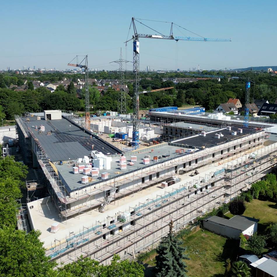 Richtfest für Millionen-Projekt: Neubau der Feuerwache Wersten liegt im Zeitplan