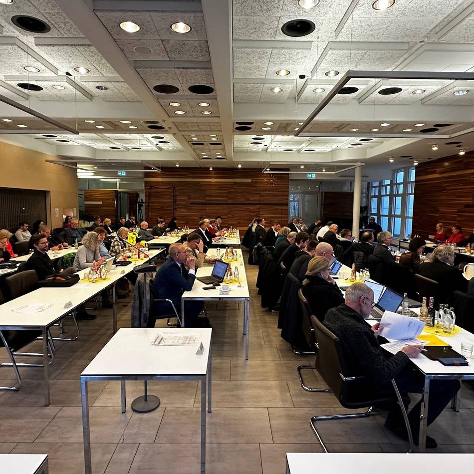 Austritt aus Regionalbündnis?: Kreistag Kleve beschließt Schonfrist für Metropolregion Rheinland