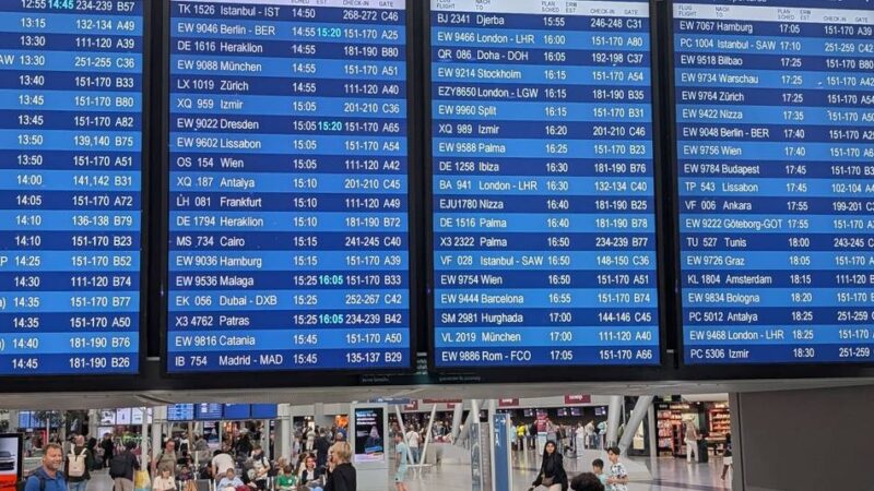 Verbarucherzentrale in Langenfeld: Was tun bei Problemen am Flughafen?