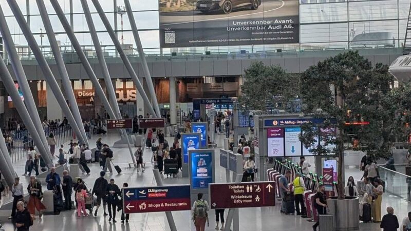 Düsseldorf und Köln/Bonn: NRW startet in die Sommerferien – So ist die Lage an den Flughäfen