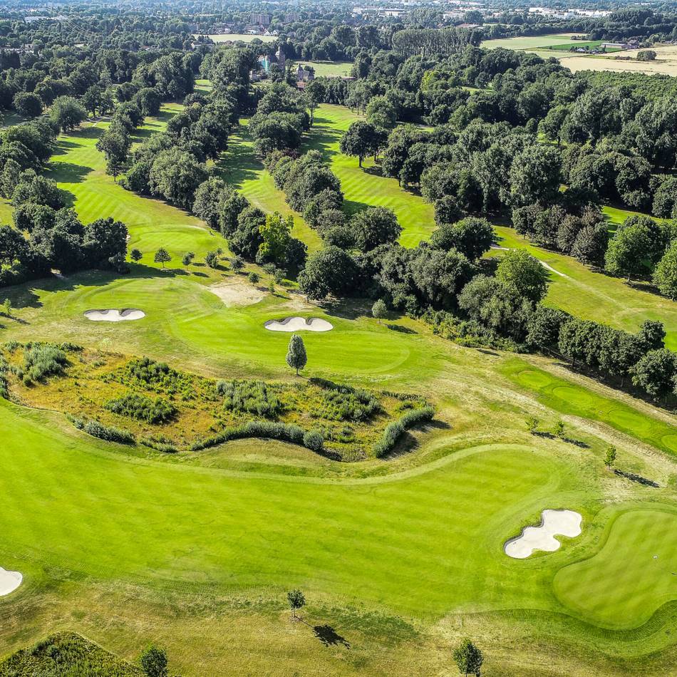 Am Schloss Myllendonk in Korschenbroich: Golfclubs in NRW kooperieren mit Naturschutzbund für mehr Artenvielfalt