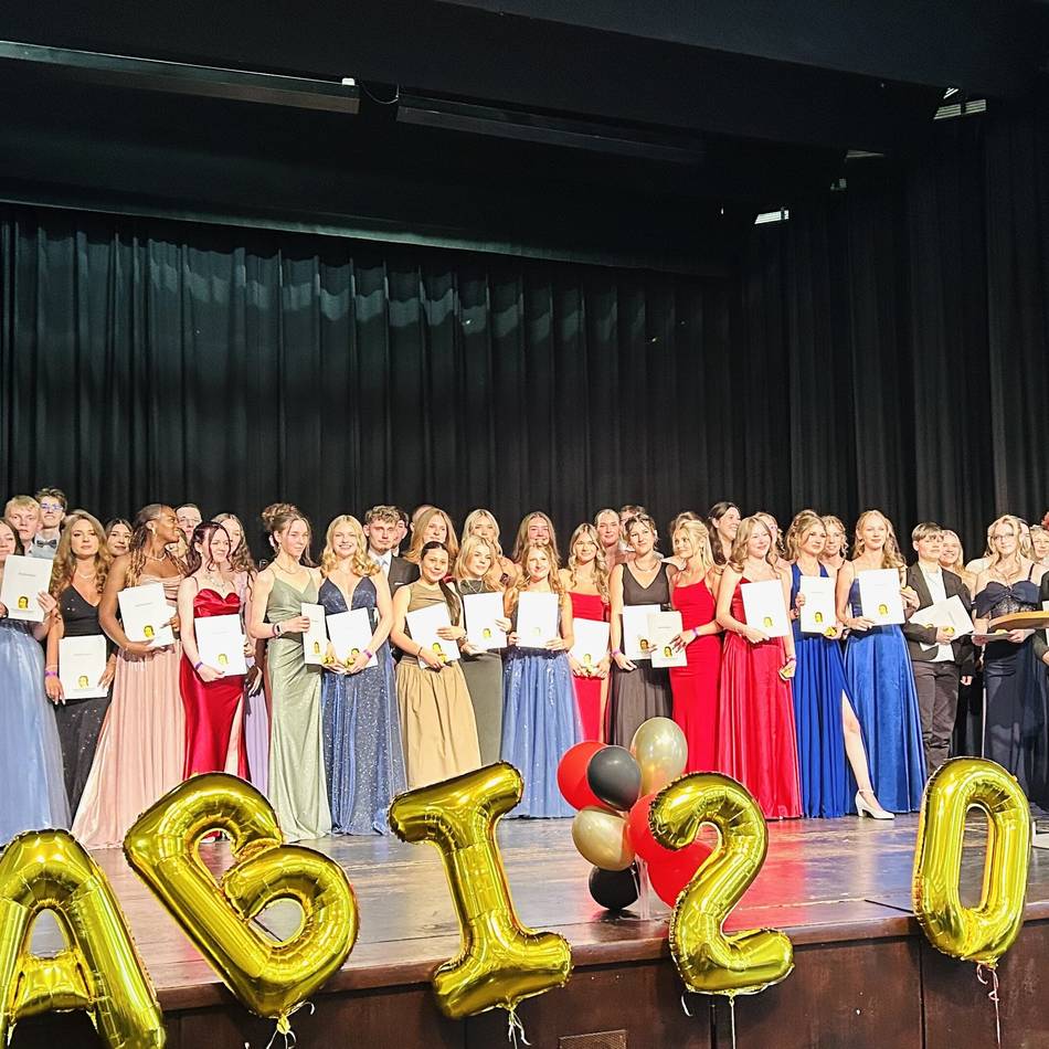 Abi 2025: Clara-Schumann-Gymnasium Viersen