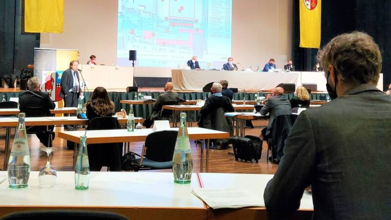 Politik in Krefeld: Juristisches Hickhack vor Kommunalwahl
