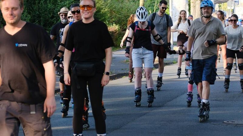 Zweite Ratinger Rollnacht: Skater rollen nach Lintorf