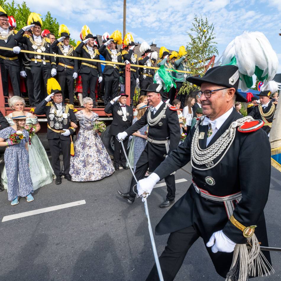 St.-Heinrich- und St.-Vitus-Schützenbruderschaft Mülhausen: Mülhausen dreht auf und macht Party
