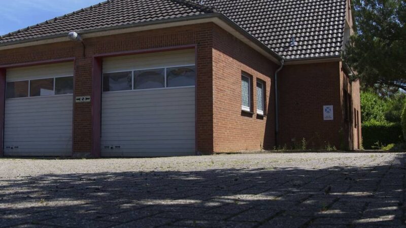 Zweistufiges Bieterverfahren : Altes Feuerwehrgerätehaus in Wardt – Politik legt Mindestpreis fest