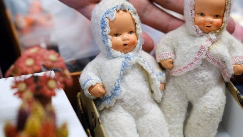 Im Museum Ratingen: Museumsmarkt präsentiert Puppen und Bären