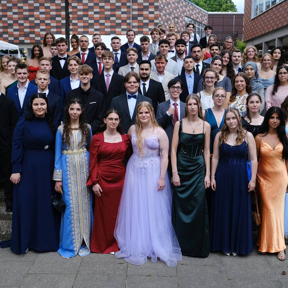 Abitur 2025 in Heiligenhaus: Feierzeit an IKG und Gesamtschule