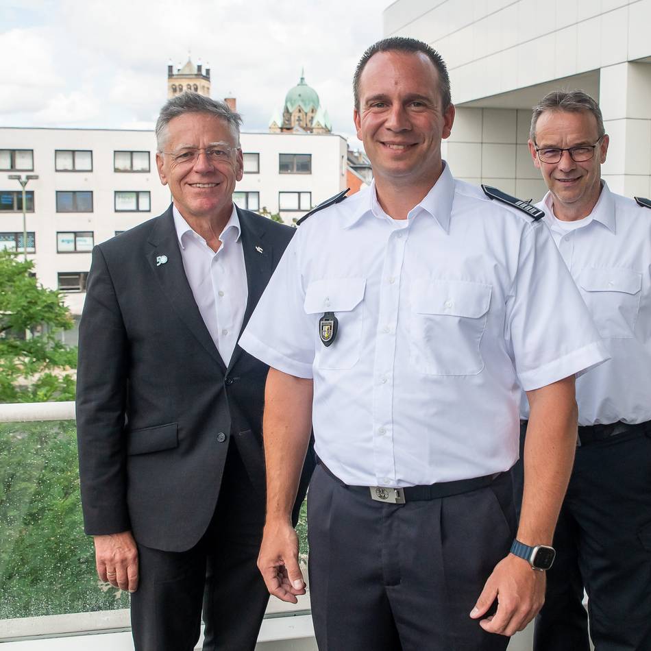 Notruf in Neuss: André Klöckener ist neuer Leiter der Kreisleitstelle