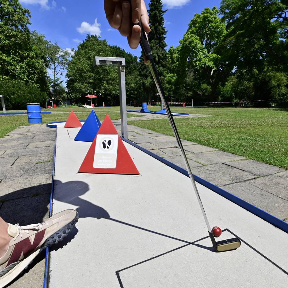 Preise und Öffnungszeiten: Wo in Mönchengladbach Minigolf gespielt werden kann