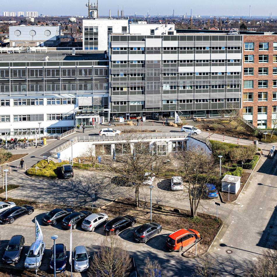 St.-Josef-Krankenhaus Moers: Klinik-Verbund erweitert Geschäftsführung