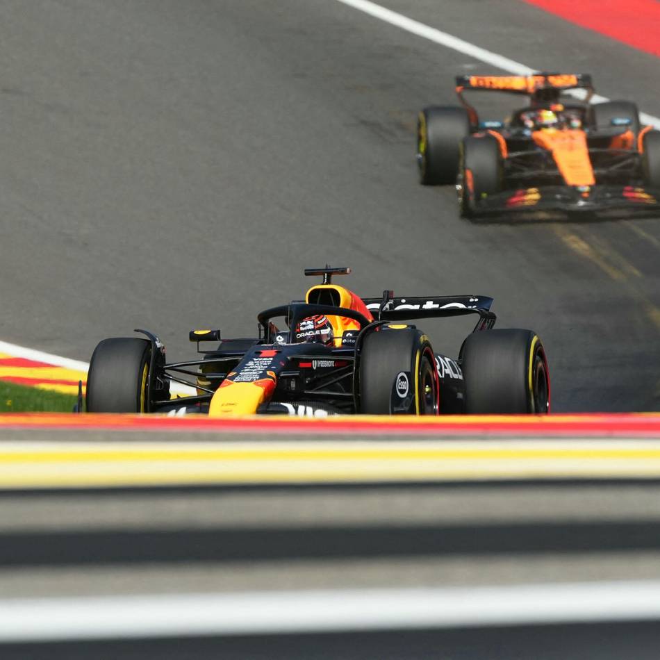 Red Bull vor McLaren: Verstappen gewinnt Formel-1-Sprint in Belgien vor Piastri
