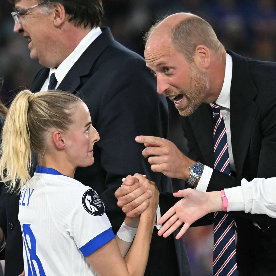 Verteidigerin spielte mit Schienbeinbruch: Kämpfende Engländerinnen erhalten nach EM-Sieg nächsten Auftrag von König Charles