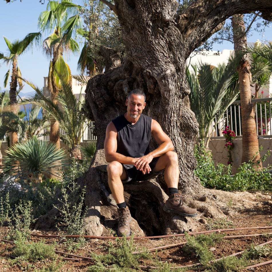 Neue TV-Doku: Wie Davit Arican aus Moers auf Mallorca High-End-Gärten plant