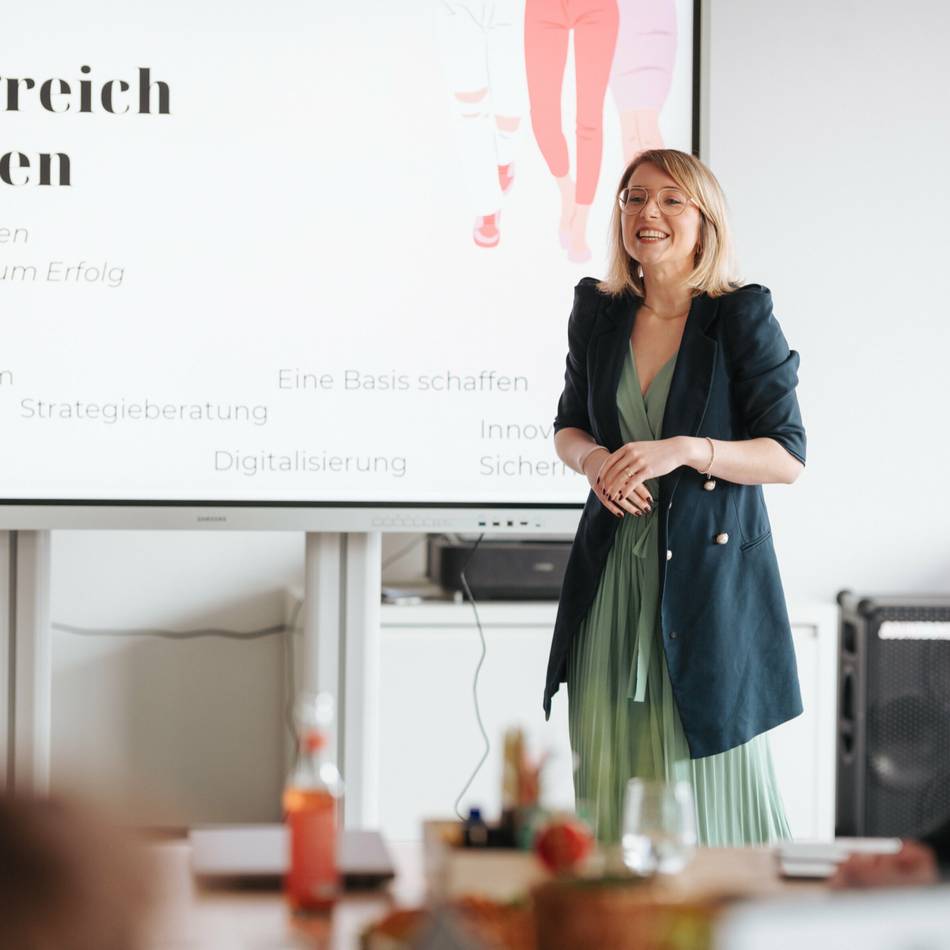 Projekt in Mönchengladbach: Mehr als 2300 junge Menschen digital fit gemacht