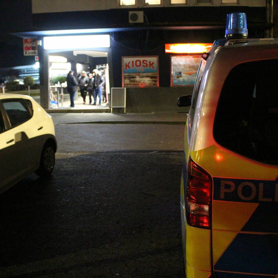 Prozess in Mönchengladbach: Mordopfer verblutete in seiner Wohnung