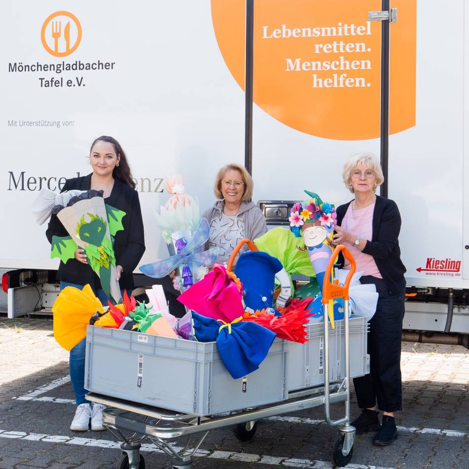 Spende an die Tafel: Schultüten für bedürftige Kinder