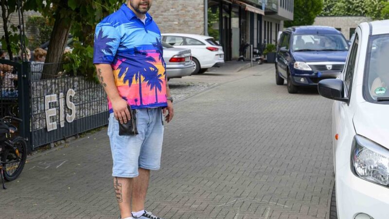 Verkehrschaos in Kaarst-Vorst: „Sobald man vor die Tür tritt, werden einem die Fußnägel abgefahren“
