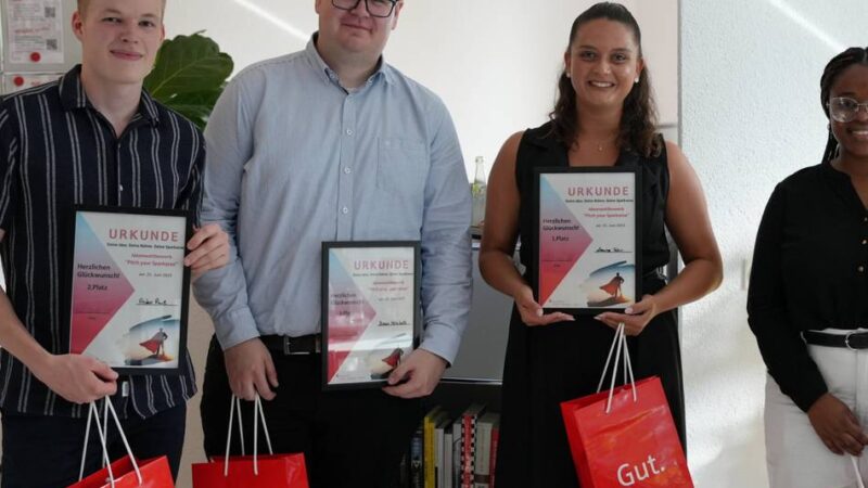 Sieger des Ideenwettbewerbs der Sparkasse HRV prämiert: Finanzberatung „auf Augenhöhe“