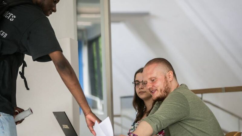 Uni Düsseldorf: Unstimmigkeiten bei Auszählung – Wahlen für Studierendenparlament abgebrochen