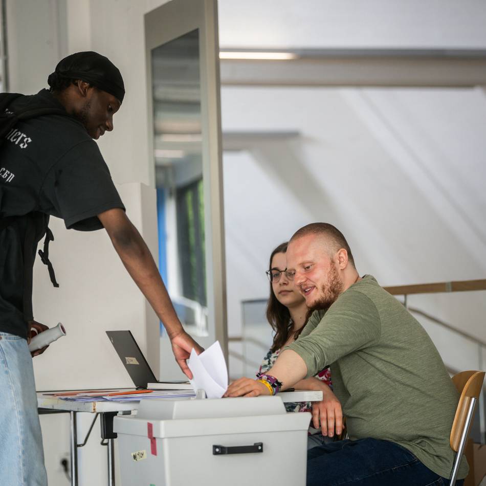Uni Düsseldorf: Unstimmigkeiten bei Auszählung – Wahlen für Studierendenparlament abgebrochen