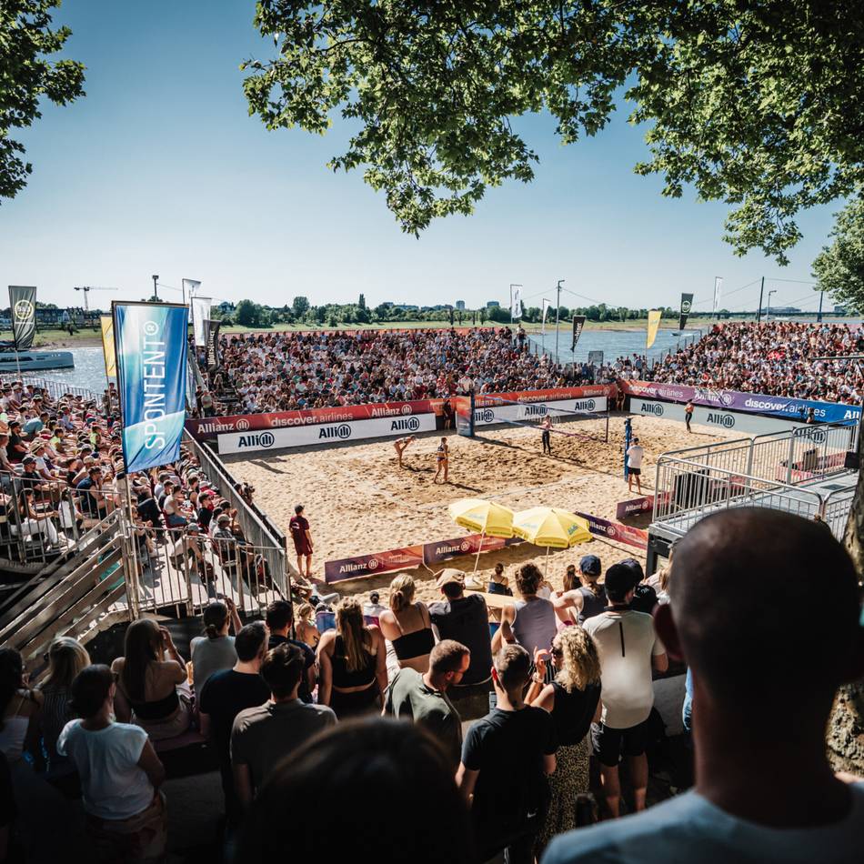 Sportevent am Rheinufer: German Beach Tour verlängert in Düsseldorf