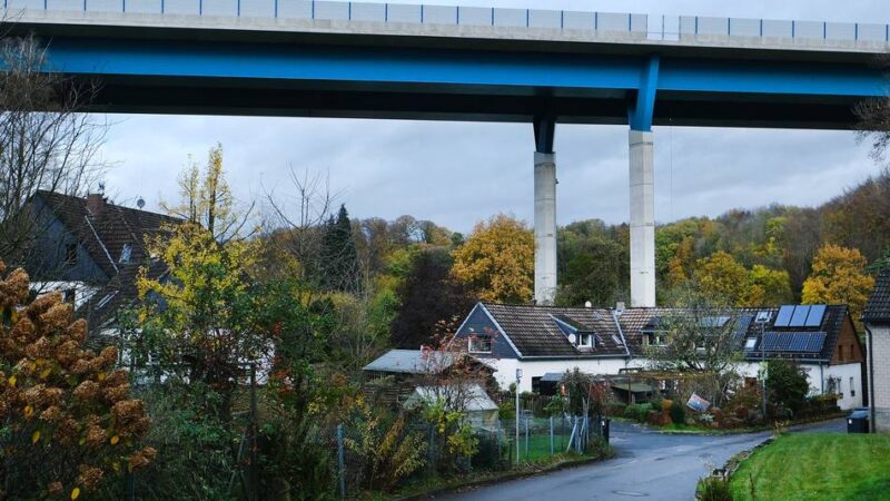Finanzierung des Lückenschlusses: A 44: Ausschreibungen legen Sommerpause ein