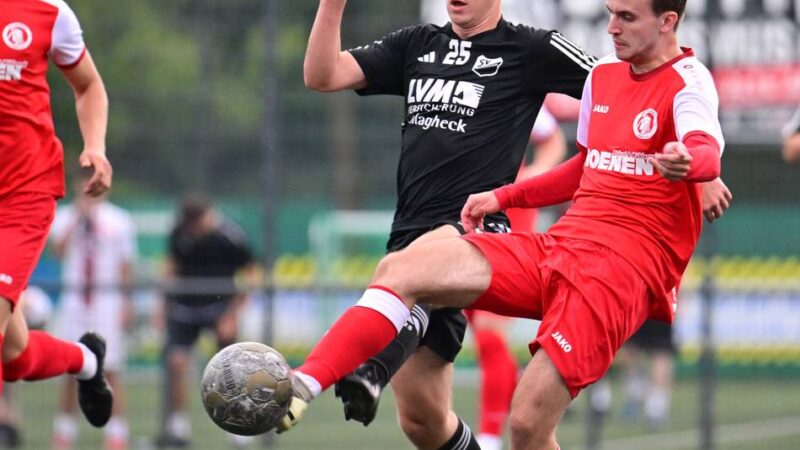 Vorverkauf für Pokalspiel gegen RW Oberhausen startet: Beim SV Budberg will Trainer Tim Wilke jetzt langsam aussieben