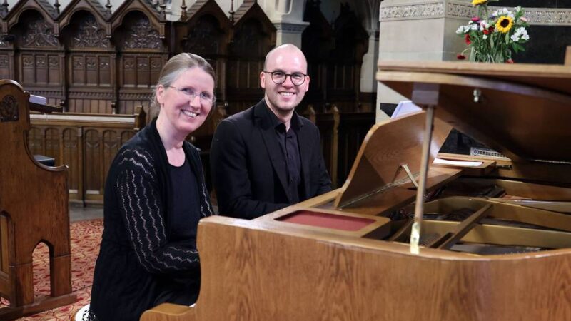 Rheydter Musiksommer: Wenn Klavier und Orgel in Mönchengladbach farbenreich verschmelzen