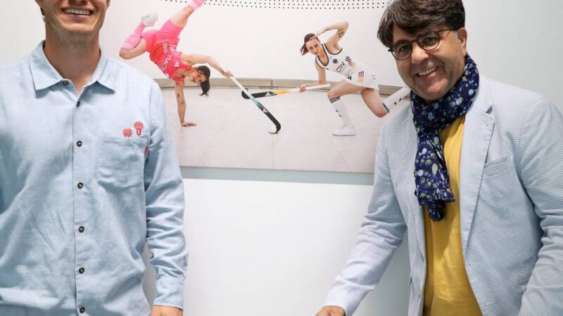 Ausstellung in Mönchengladbach: Wenn Hockey-Spieler im Museum tanzen