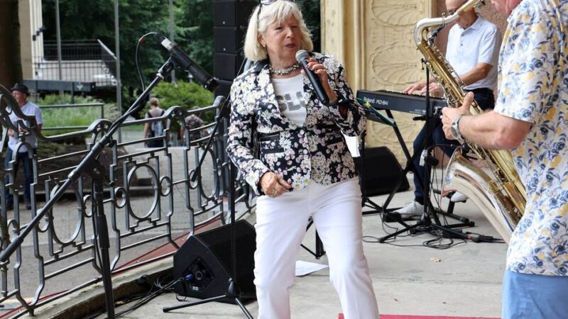 NEW-Musiksommer in Mönchengladbach: Die musikalische Reise von Jutta Koch und den „Jazz Peppers“