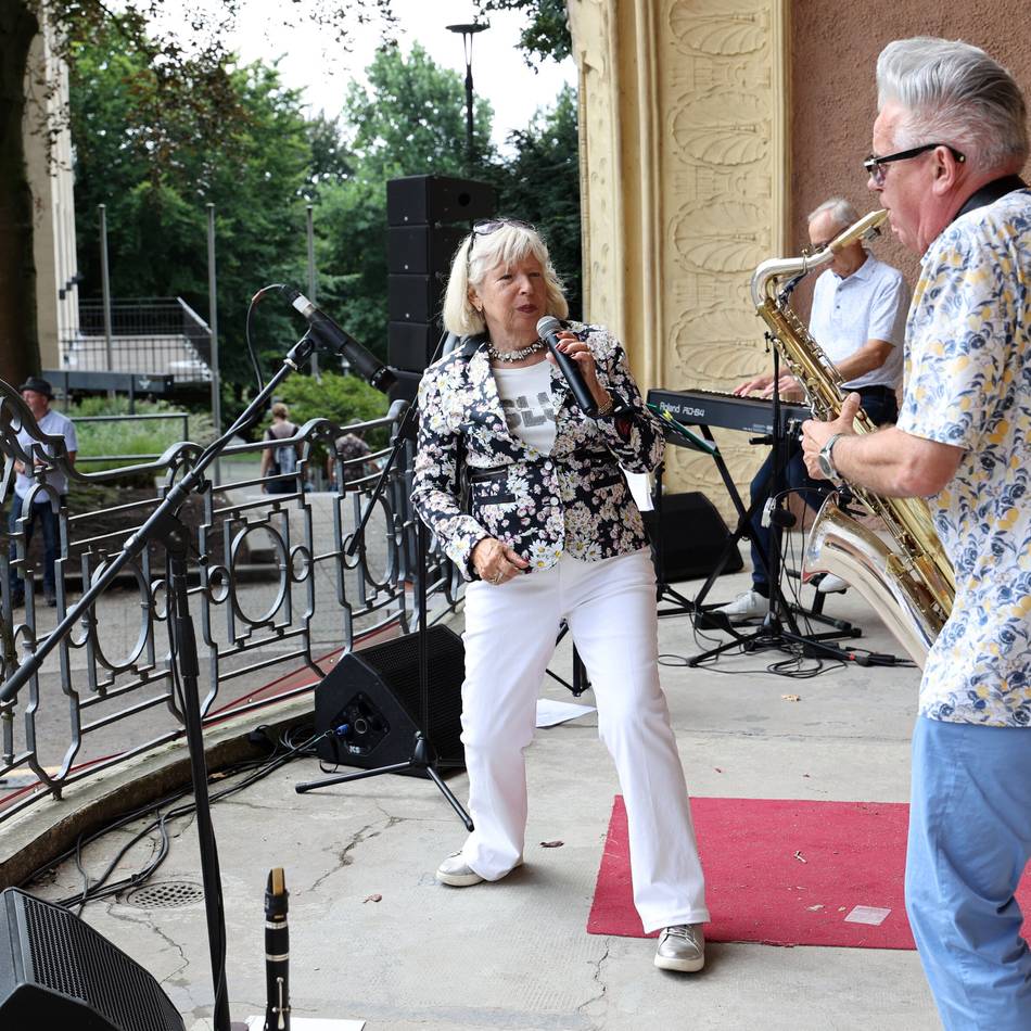 NEW-Musiksommer in Mönchengladbach: Die musikalische Reise von Jutta Koch und den „Jazz Peppers“