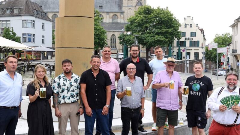 Brauchtumsveranstaltung in Mönchengladbach: Zum Bundesfest der Schützen wird der Alte Markt überdacht
