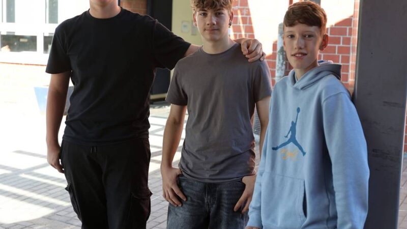 NRW-weiter Wettbewerb: Mönchengladbacher Schüler gewinnen mit zweisprachigem Video zu Tornados