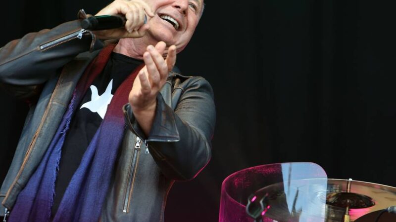 New Wave-Band im Sparkassenpark in Mönchengladbach: Wenn das Kind aus Belfast bei Simple Minds wieder singt
