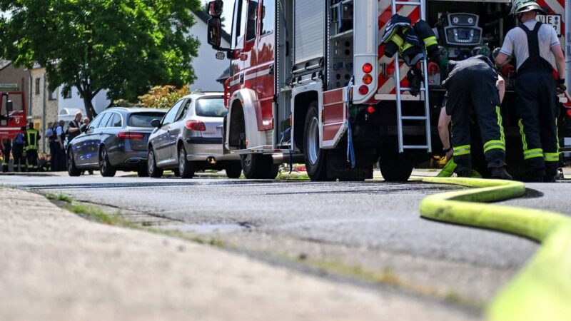 Haus gelüftet: Feuerwehr im Einsatz in Grefrath