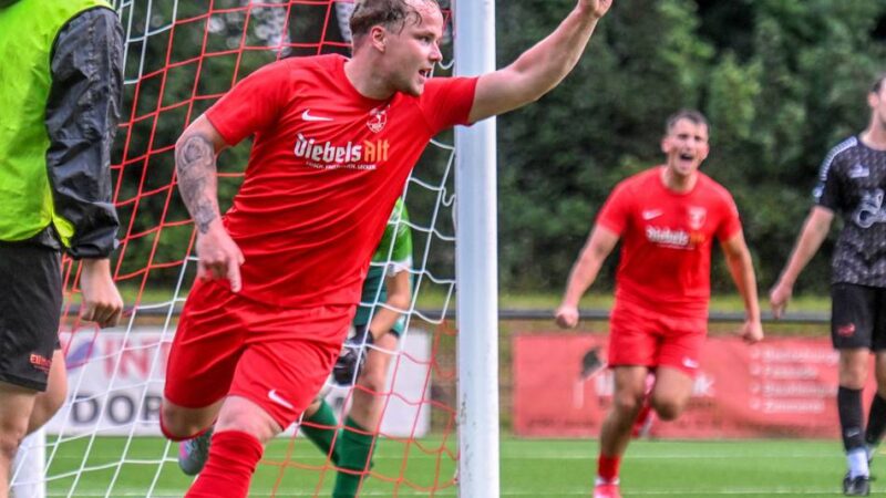 Zweiter Spieltag um den Voba-Cup: So macht der SV Issum seine Fans und Trainer Thorsten Fronhoffs glücklich