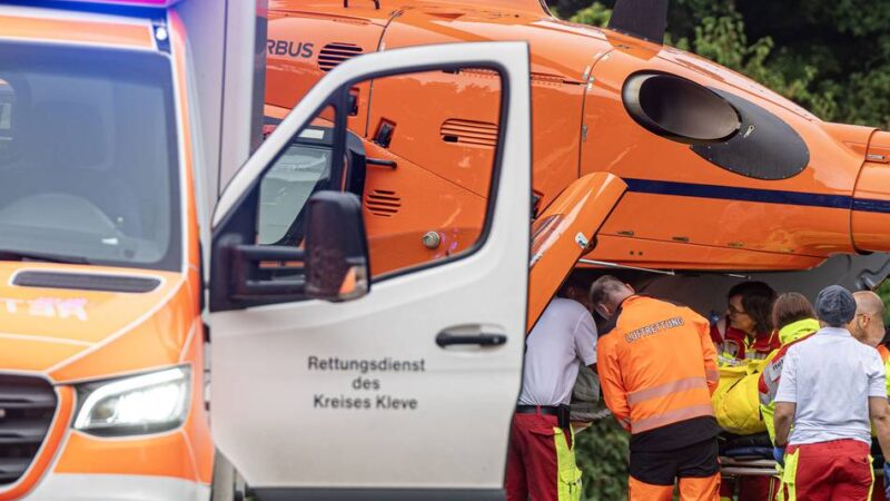 Von Reisebus überrollt in Uedem: 78-jährige Frau im Krankenhaus gestorben