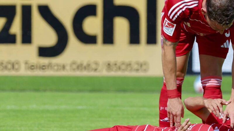 Entwarnung nach Platzwunde: Das sagt Fortuna-Coach Thioune zu den Sorgen um El Azzouzi