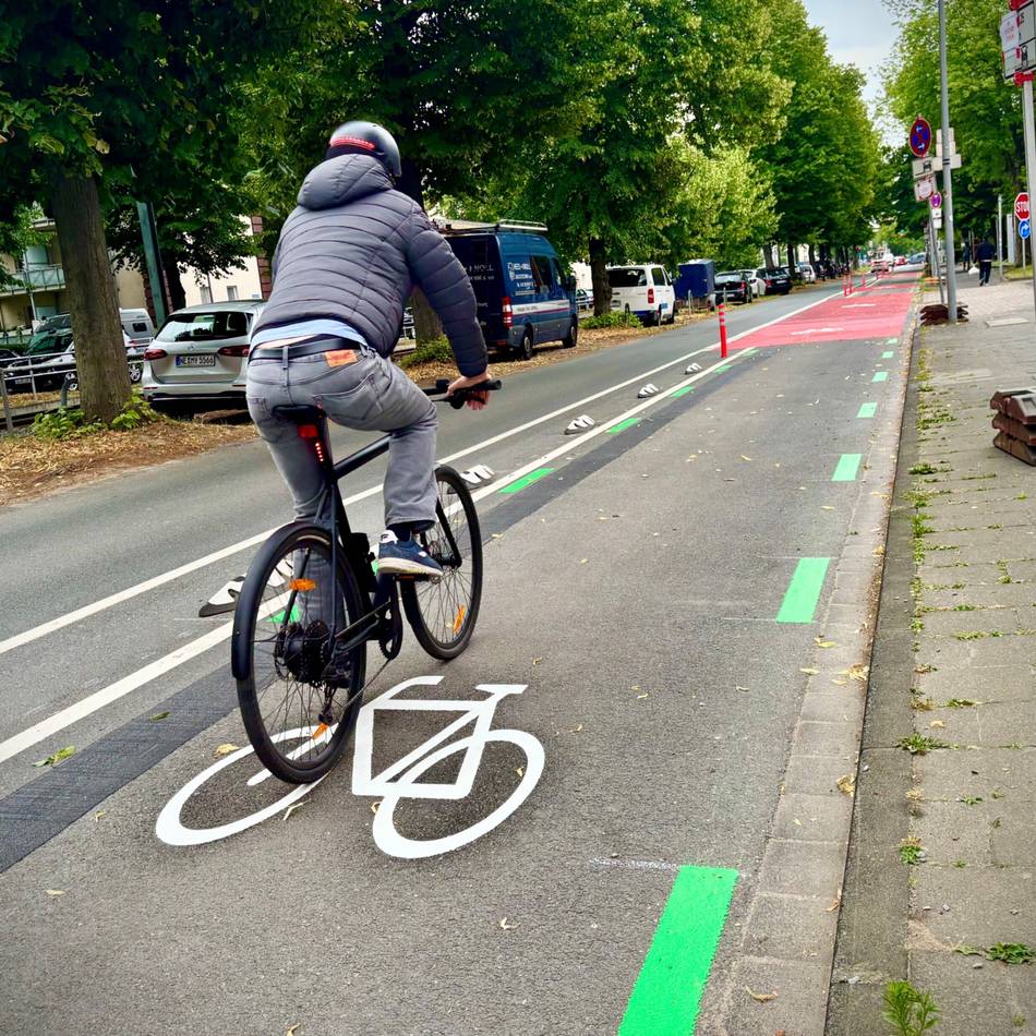 Mobilität in Meerbusch: Baustart für 12 Kilometer lange Radleitroute