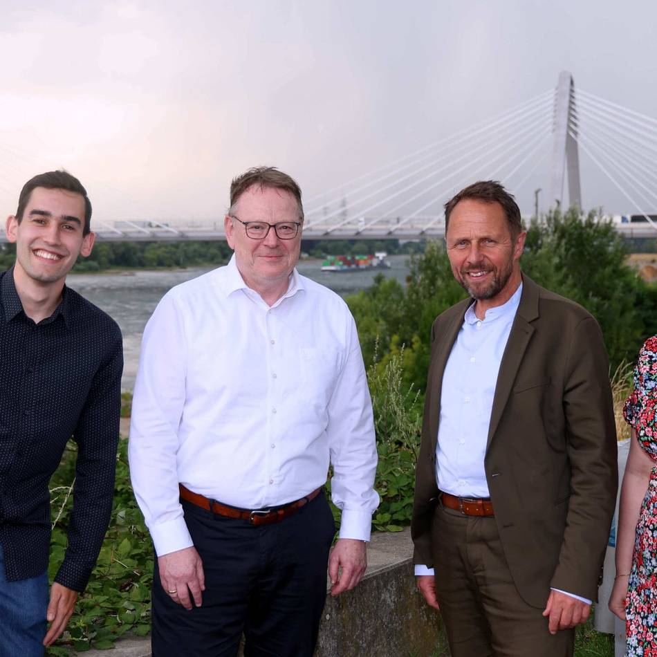 Geburtstag der Rheinquerung: Politischer Brückenschlag nach Köln