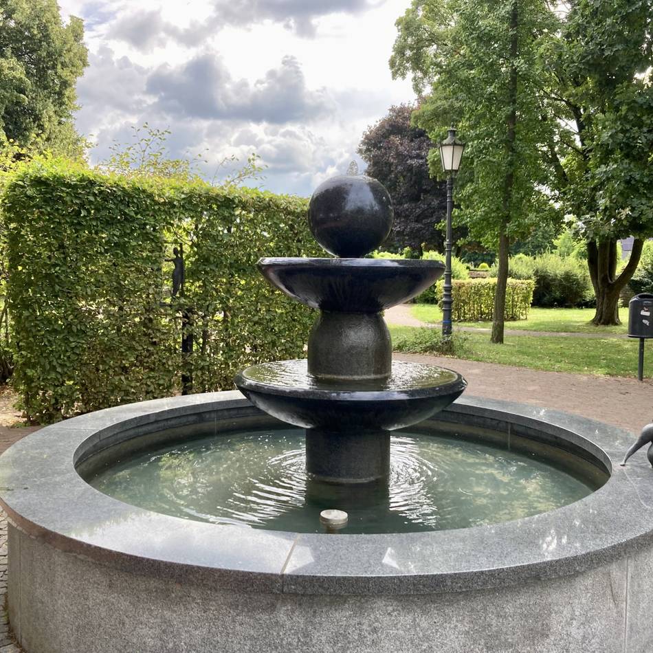 Lösung gefunden: Nach Bürgerwunsch: Brunnen in Issum und Sevelen wieder in Betrieb