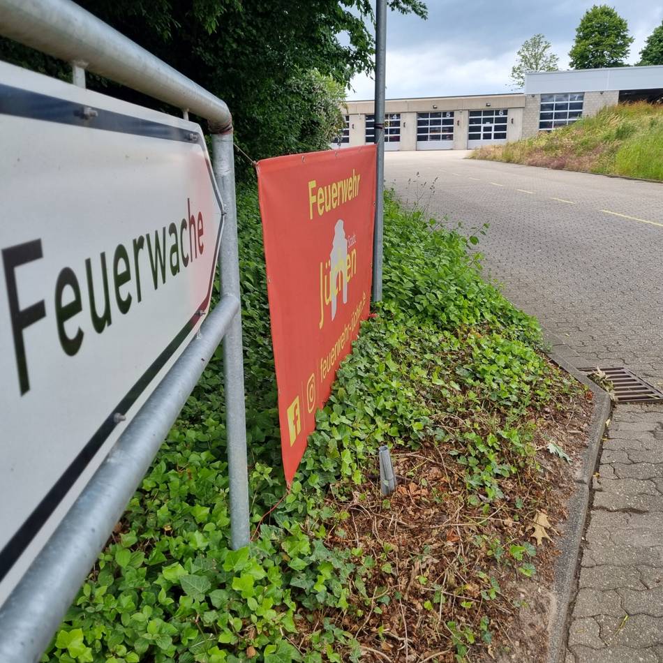 Eine Unterschrift fehlt noch: Weiterer Schritt zum Sicherheitszentrum in Jüchen