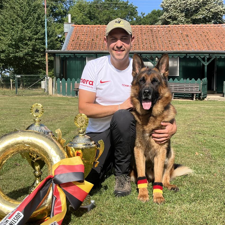 Champion auf vier Pfoten: Asperdener Schäferhund Pacman ist Weltmeister