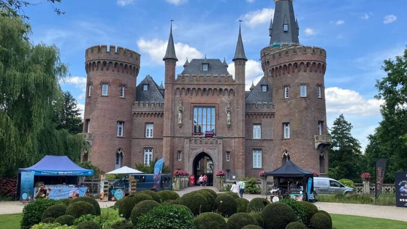 Neues Festival auf Schloss Moyland: So schön startet das Mooiage-Festival