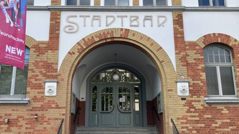 Revision in Viersens Jugendstilbad: Zu Besuch im leeren Stadtbad