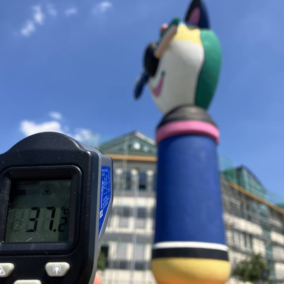 Glühende Bänke, schmelzende Brücken: 70 Grad und mehr – hier wird es in Grevenbroich am heißesten