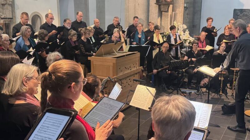 Aufführung in Knechtsteden: Musiker und Sänger zeigen sich in Bestform