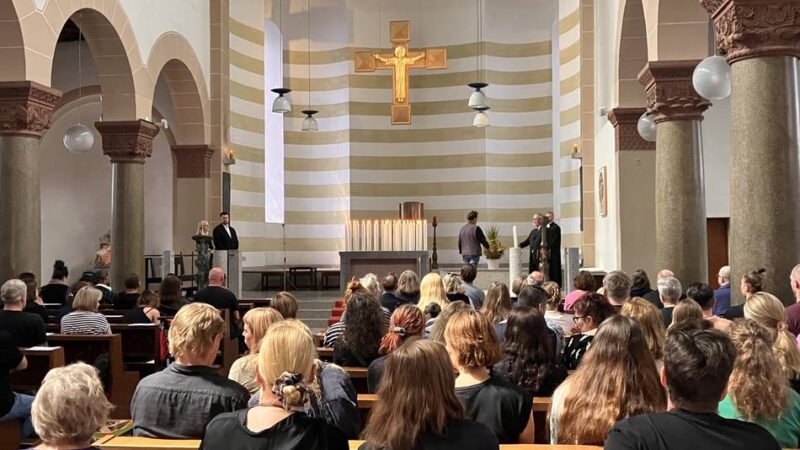 Drogenkonsum in Düsseldorf: Sozialverbände gedenken dutzender Drogentoter in Düsseldorf
